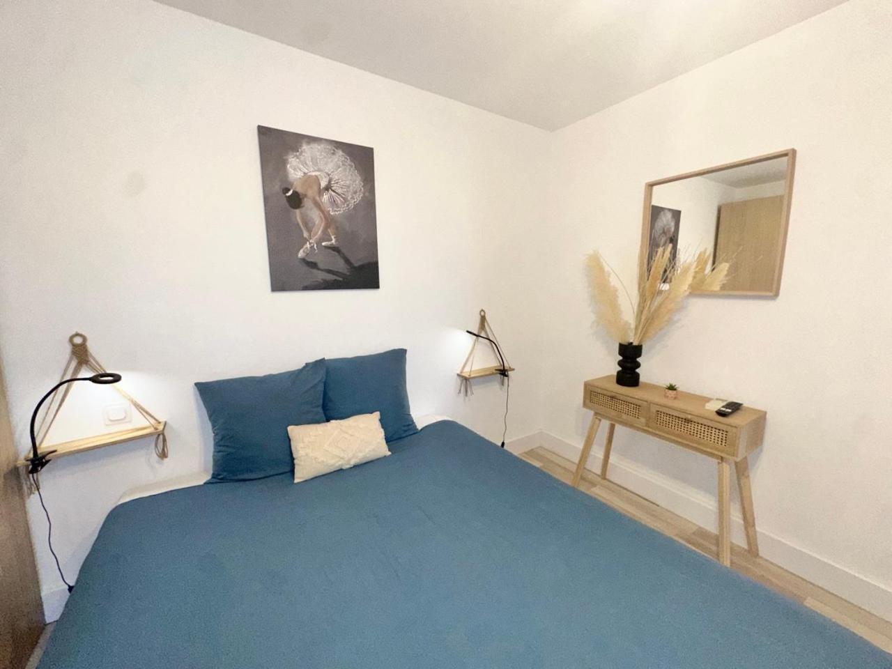 Les Appartements Du Mas - Rose Marie Aigues-Mortes Exteriör bild