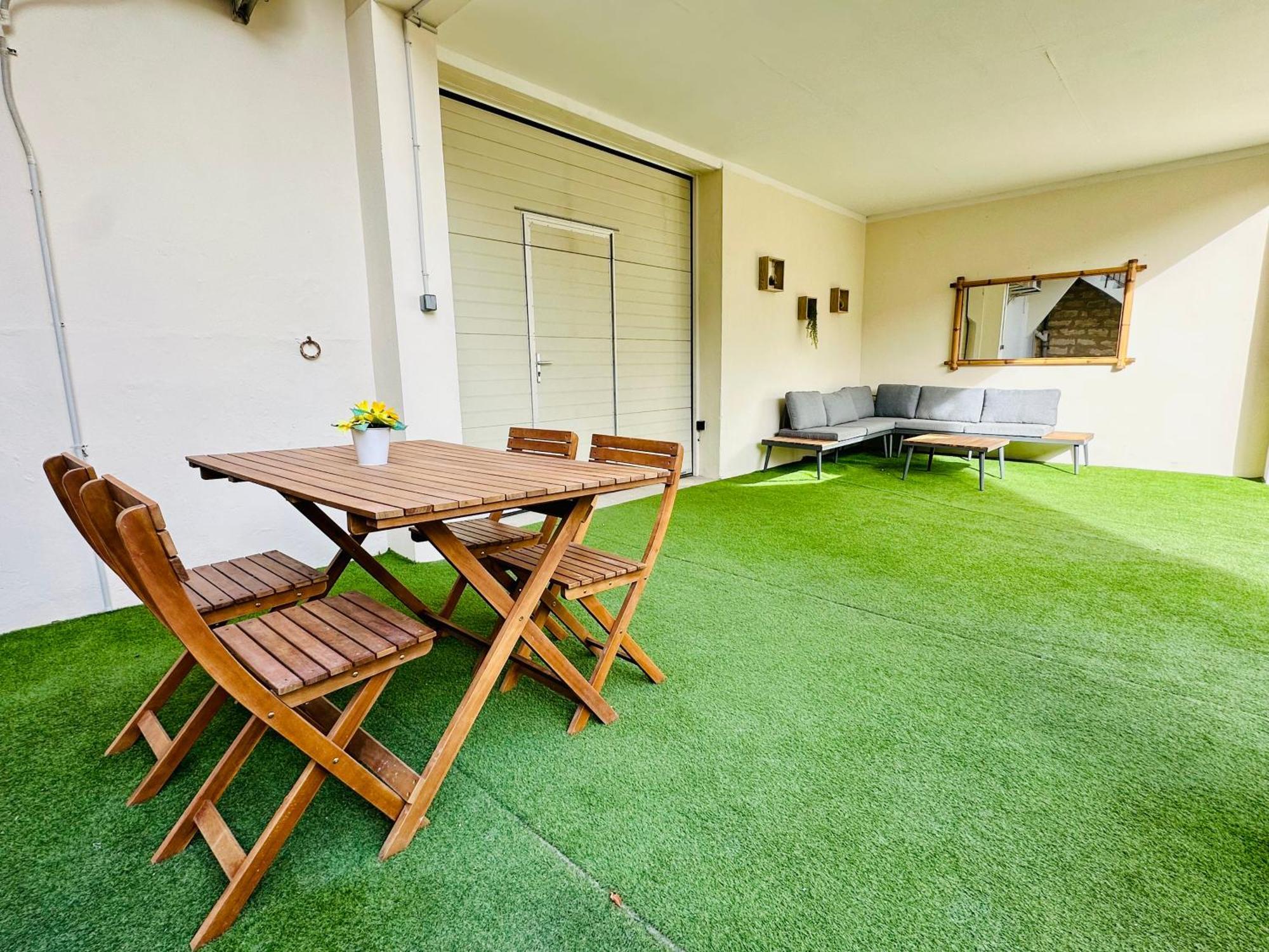 Les Appartements Du Mas - Rose Marie Aigues-Mortes Exteriör bild